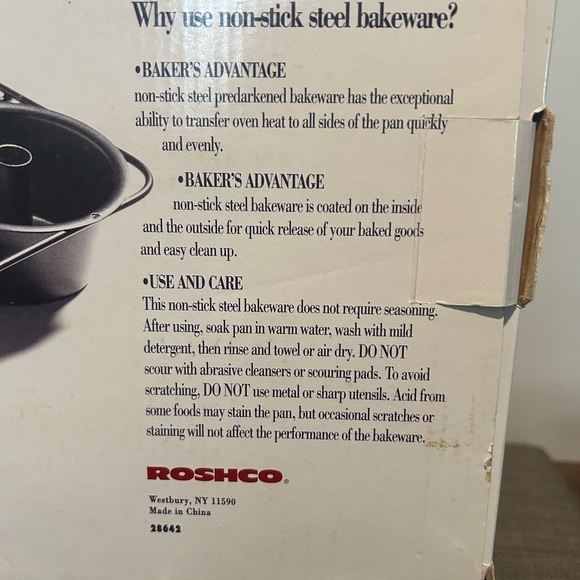 Roshco Mini Tube Cake Pan - Picture 5 of 5